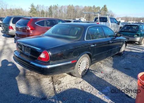 2005 Jaguar Xj Vanden Plas z USA, uszkodzony, nr VIN SAJWA82C85SG43869